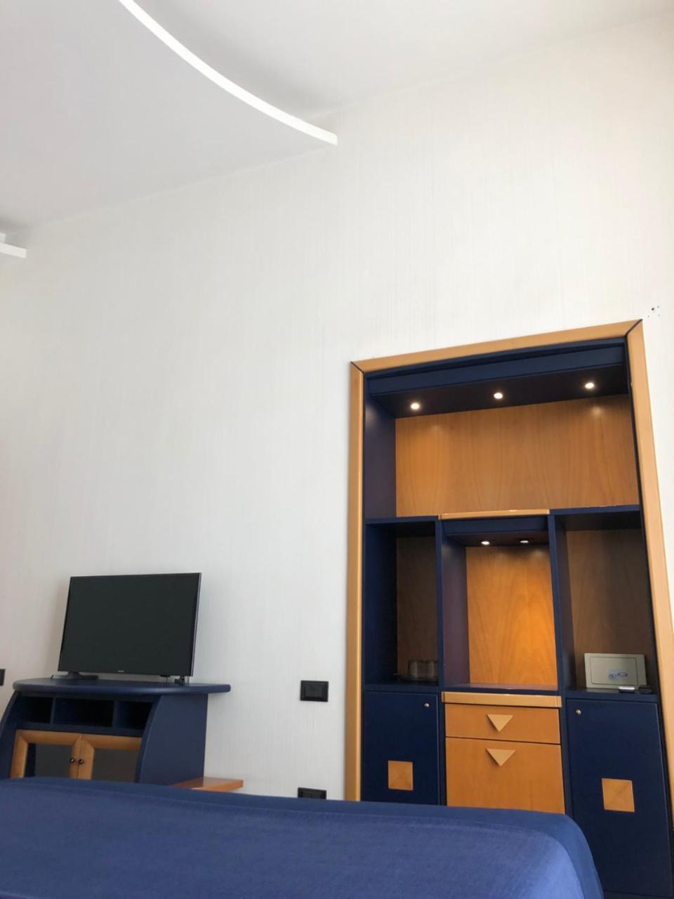 Smln Rooms & Suites Νάπολη Εξωτερικό φωτογραφία