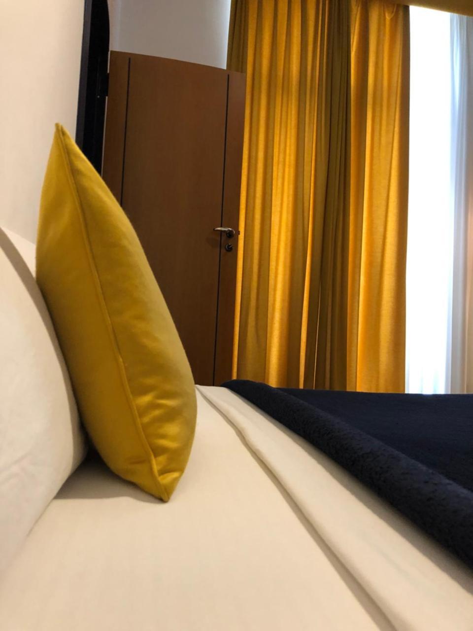 Smln Rooms & Suites Νάπολη Εξωτερικό φωτογραφία